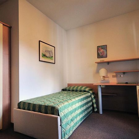 B&B Villa Ursula Моена Екстериор снимка